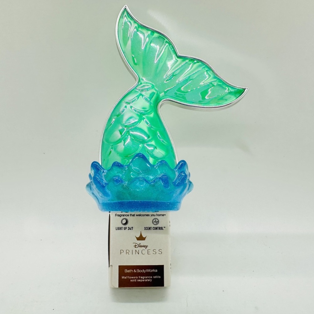 NWT Bath & Body Works Disney Ariel Adjustable Wallflowers Nightlight